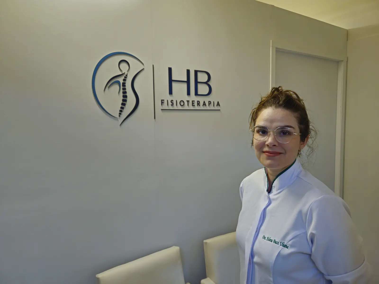 Helena Bucci na recepção da HB Fisioterapia